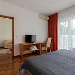 Raadimoisa Hotel 3*