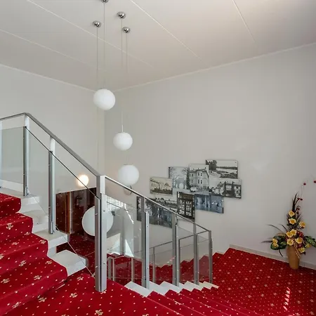Raadimoisa Hotell