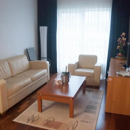 Raadimoisa 3* Tartu