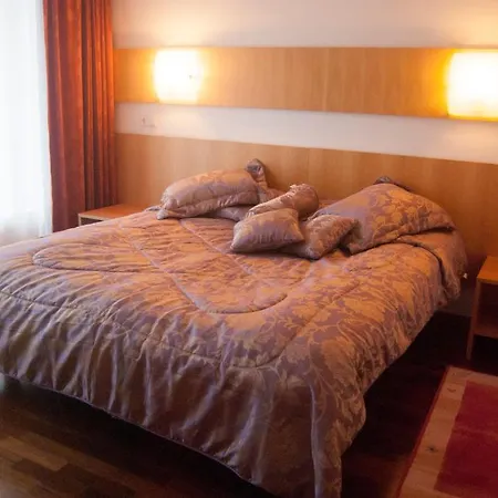 Hotell Raadimoisa