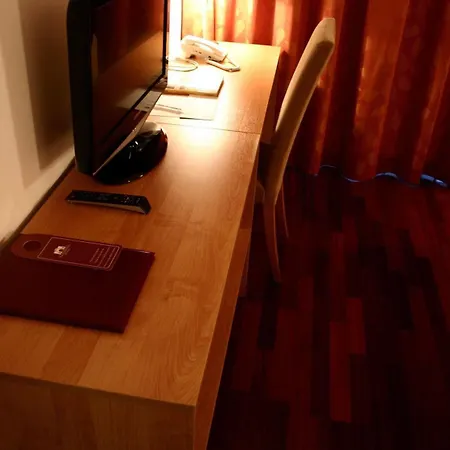 Raadimoisa Hotell