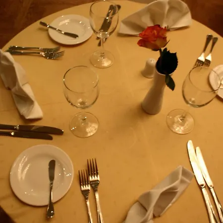 Raadimoisa Otel 3*